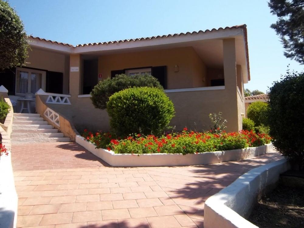 Hotel 3 Botti Baja Sardinia Eksteriør bilde