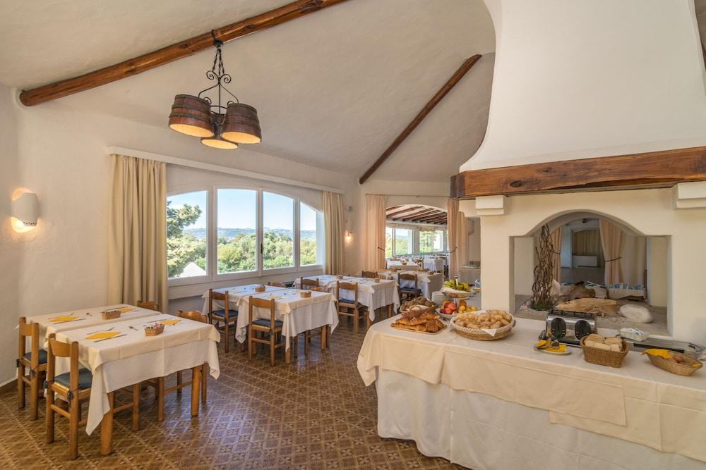 Hotel 3 Botti Baja Sardinia Eksteriør bilde