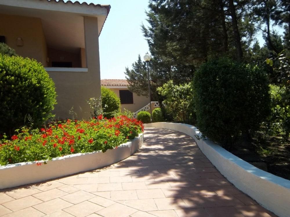 Hotel 3 Botti Baja Sardinia Eksteriør bilde