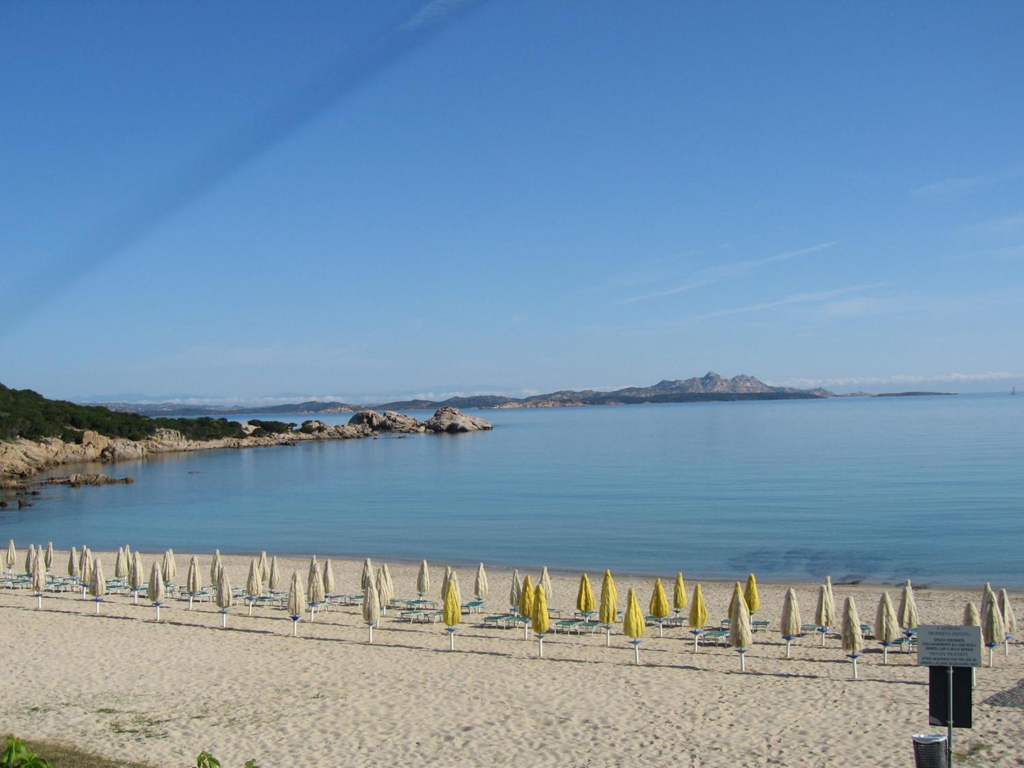 Hotel 3 Botti Baja Sardinia Eksteriør bilde